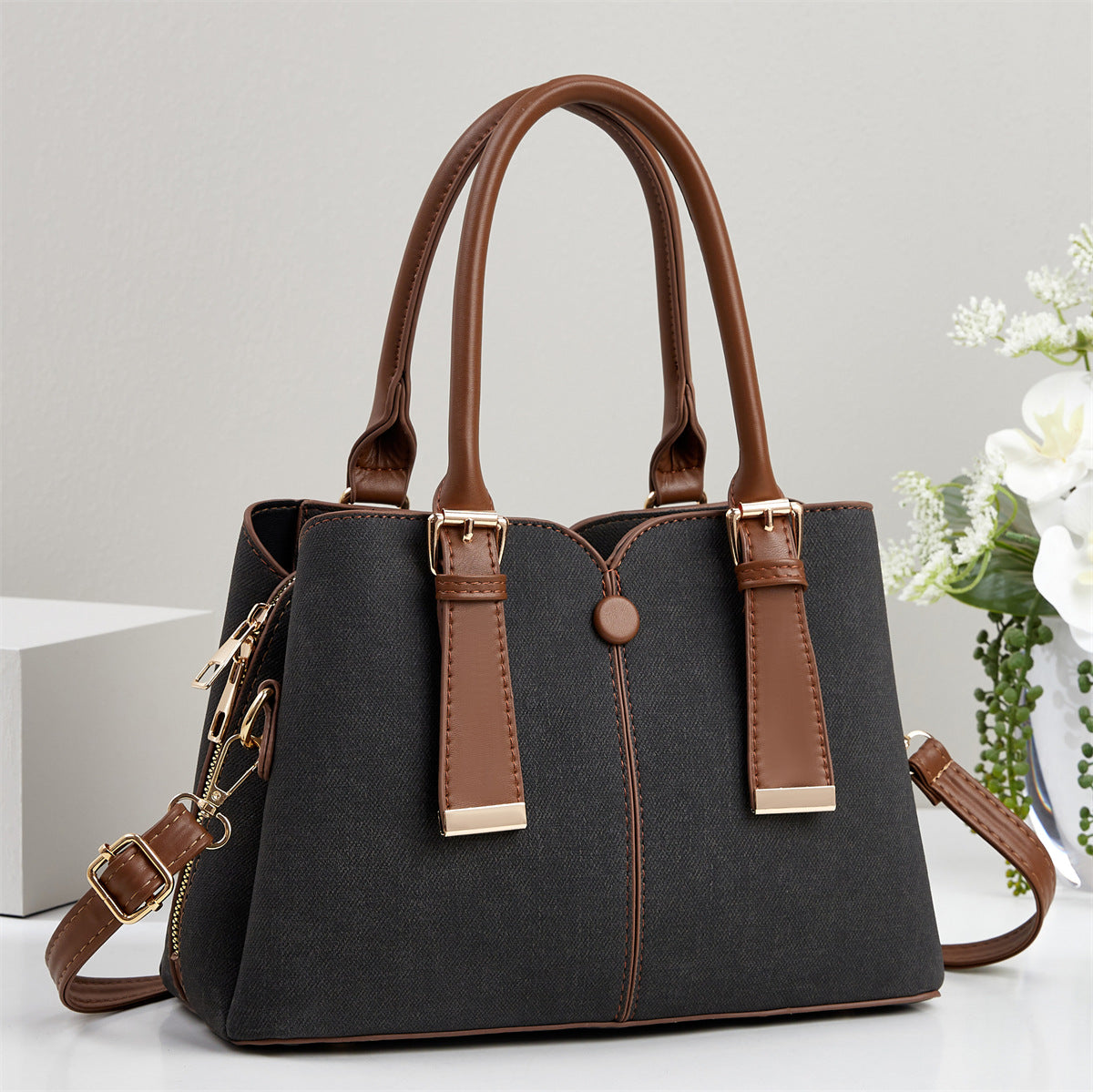Women's Light Luxury Trendy Fashionable Large Capacity Solid Women's Shoulder Bag