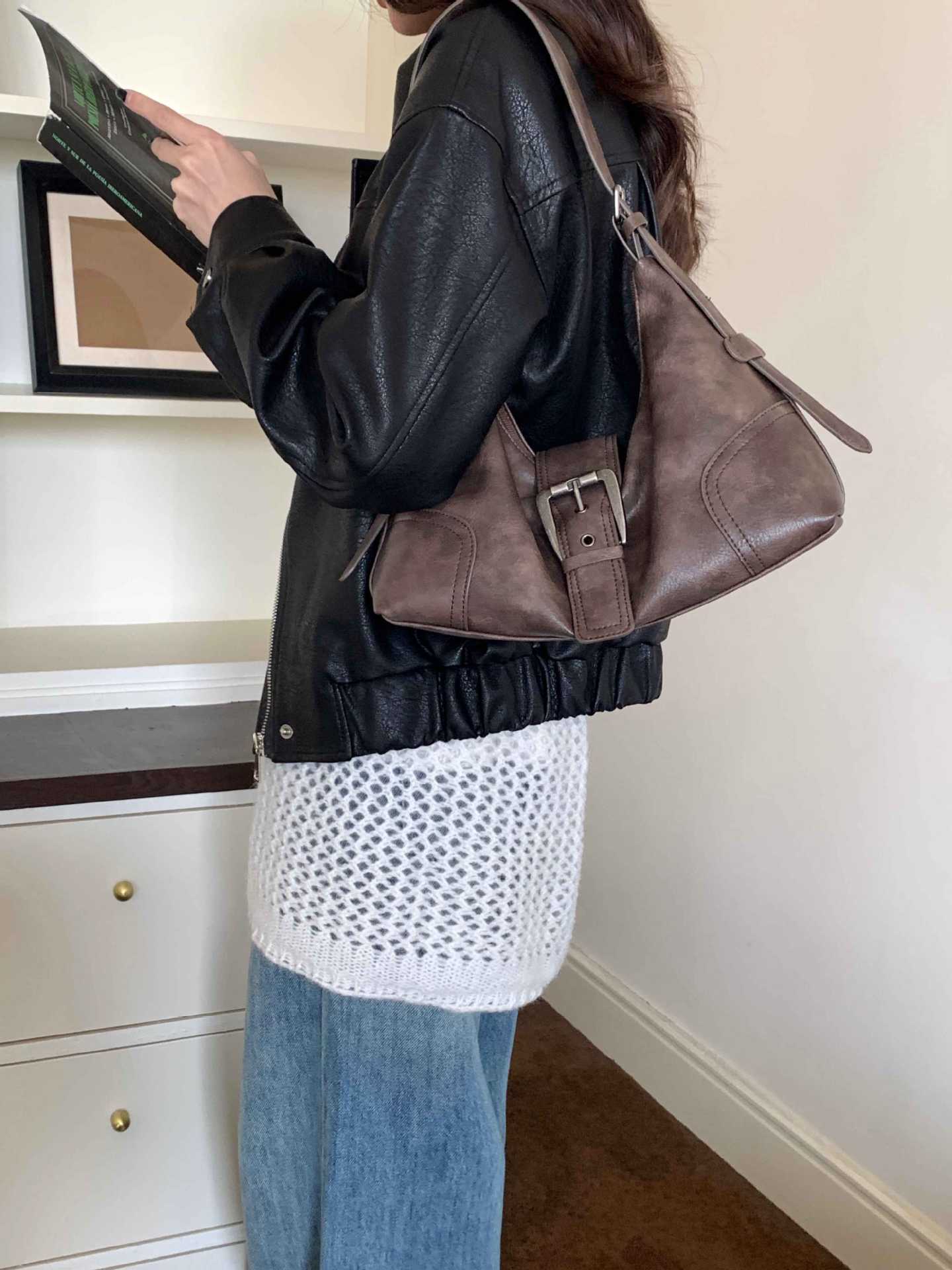 Women's Retro Personalized Advanced Underarm Daily Cool Women's Handbag