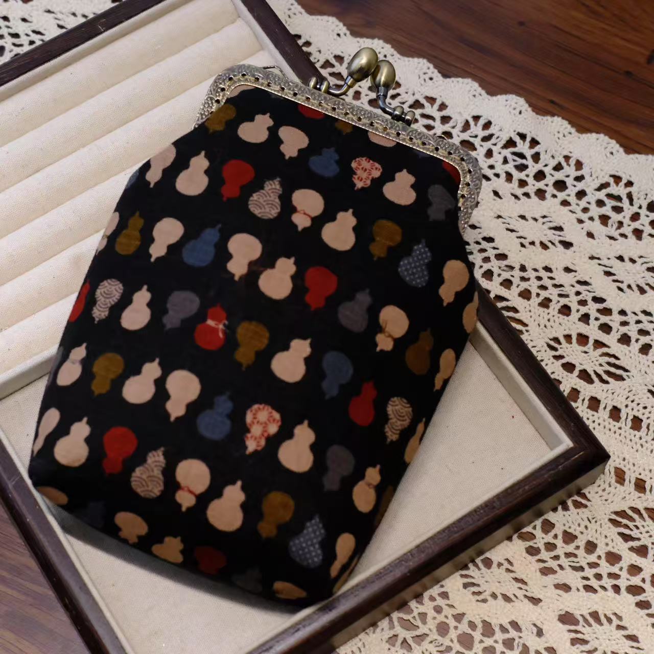 Retro Tassel Frame Handmade Ancient Style Female Purses