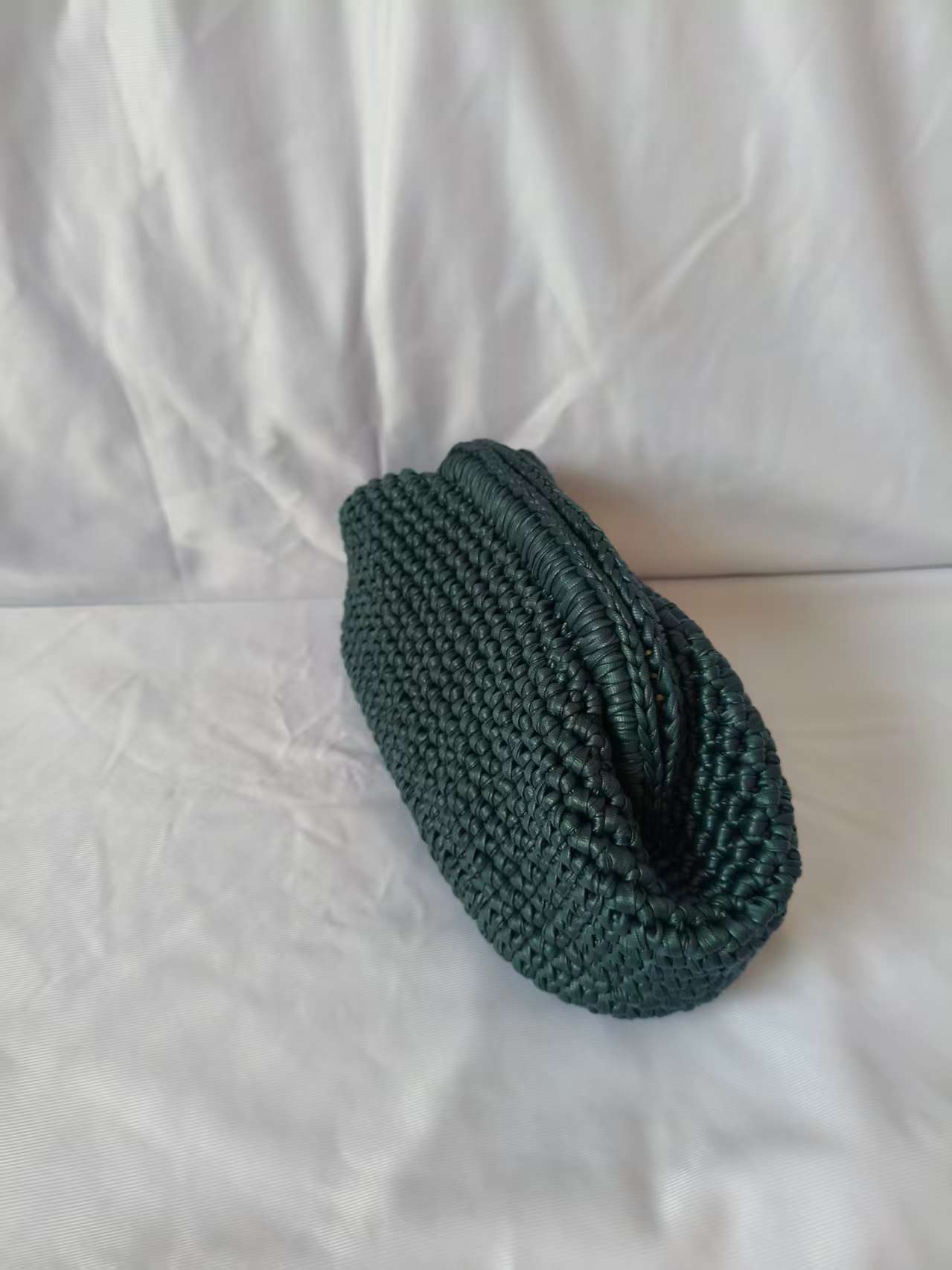 Women's Handmade Finished Imitation Leather Matt Color Hand-woven Women's Clutch