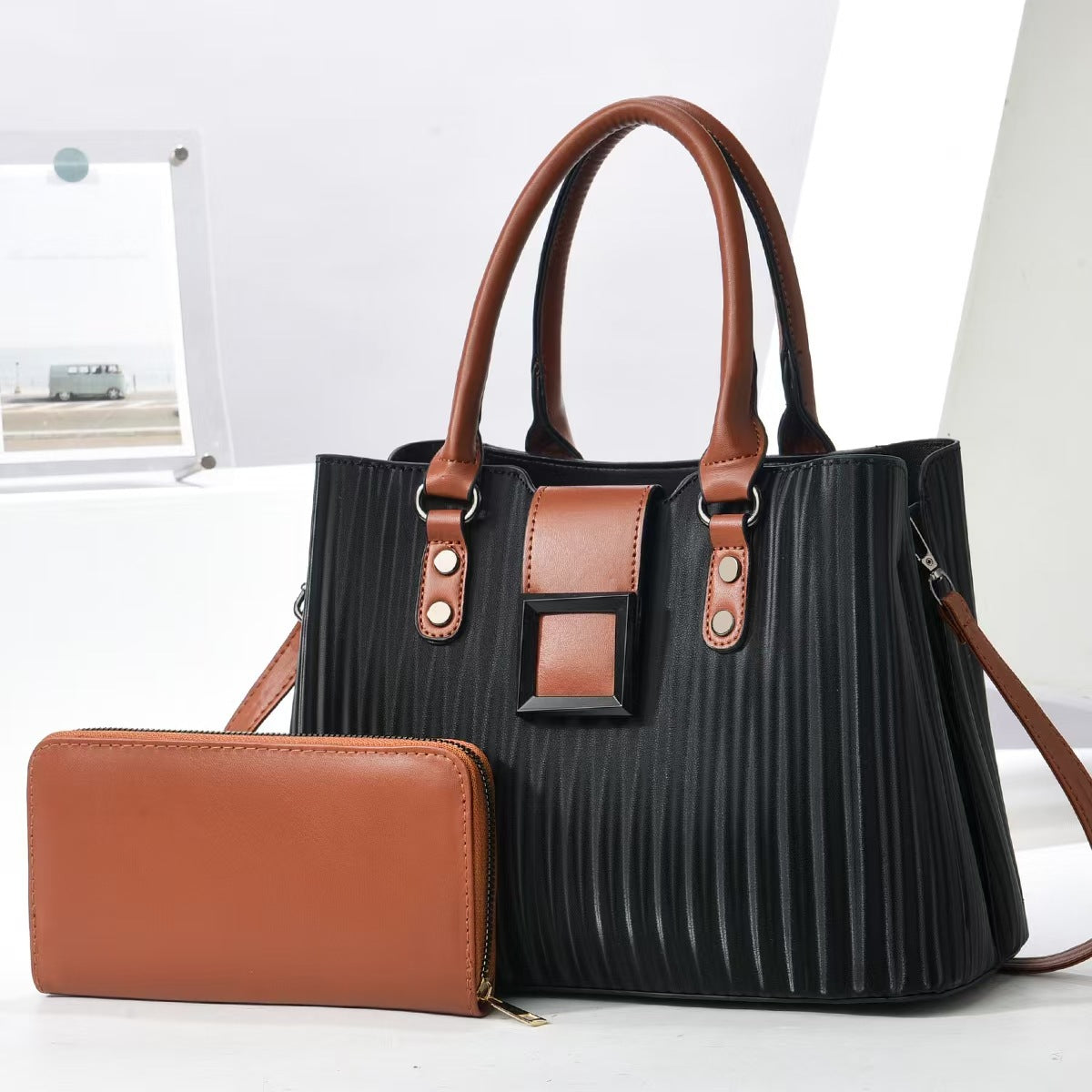Women's Fashion Color Contrast Textured Mother Handbags