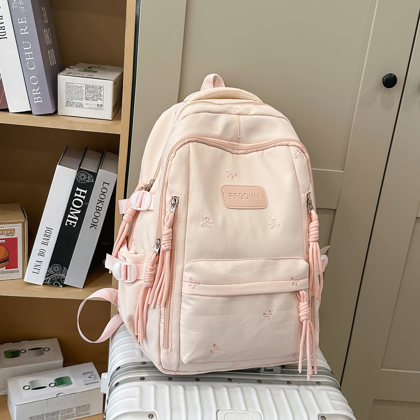 Women's Niche Large Capacity Bowknot Junior Lightweight College Student Schoolbag