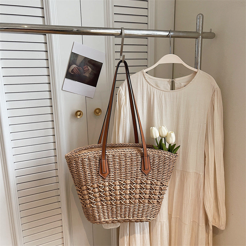 Women's Large Capacity Straw Summer Weaving Vegetable Basket Commuter Seaside Women's Shoulder Bag