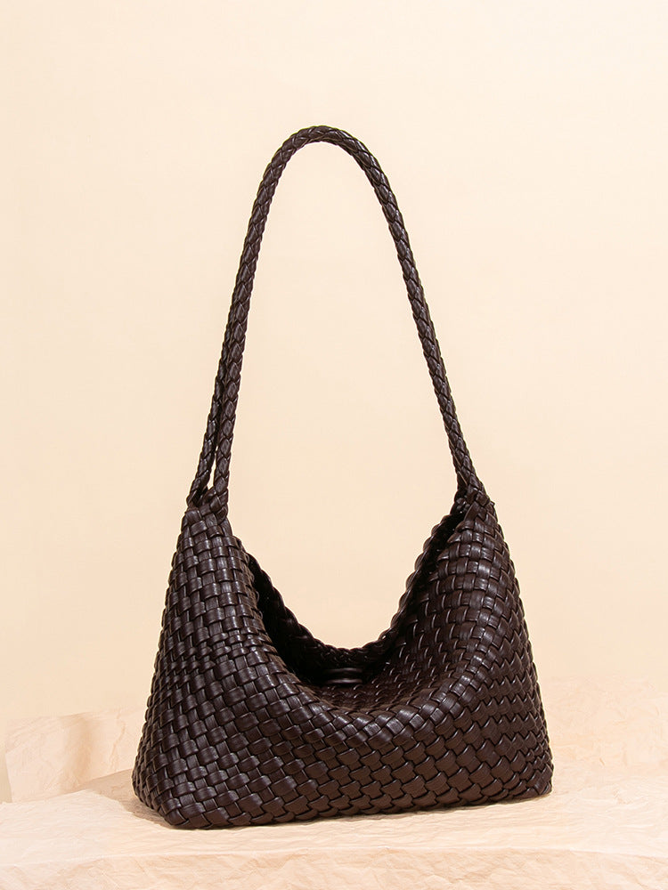 Hand-woven Simple Commute Soft Leather Underarm Fashionable Shoulder Bags