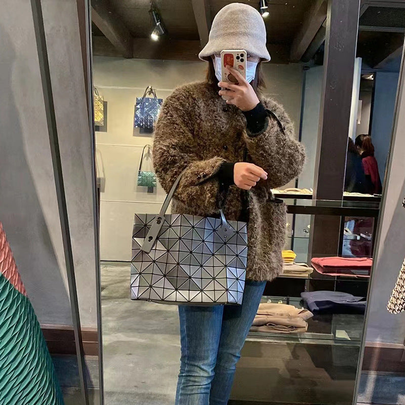 Women's Spring Rock Geometric Rhombus Fashion Large Capacity Frosted Women's Shoulder Bag