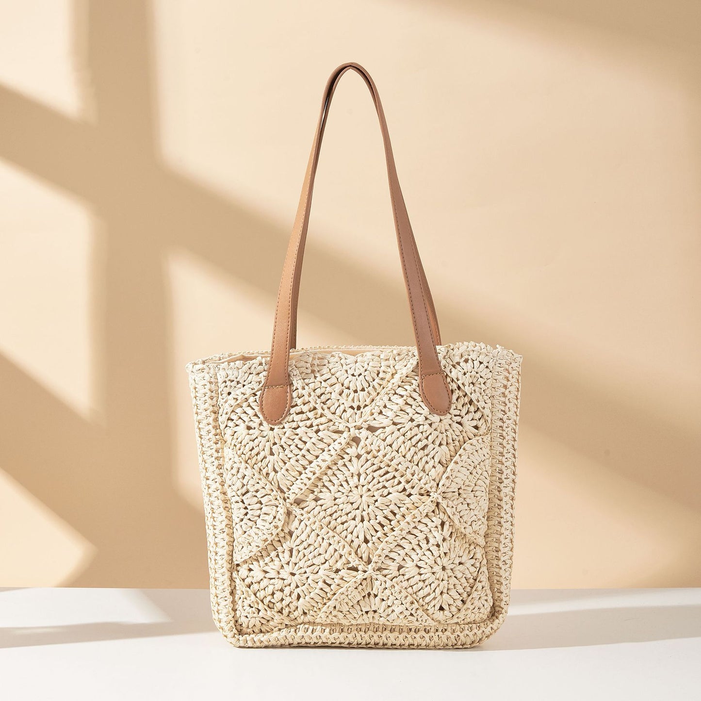 Simple Crocheted Straw Fashion Beach Holiday Women's Handbag