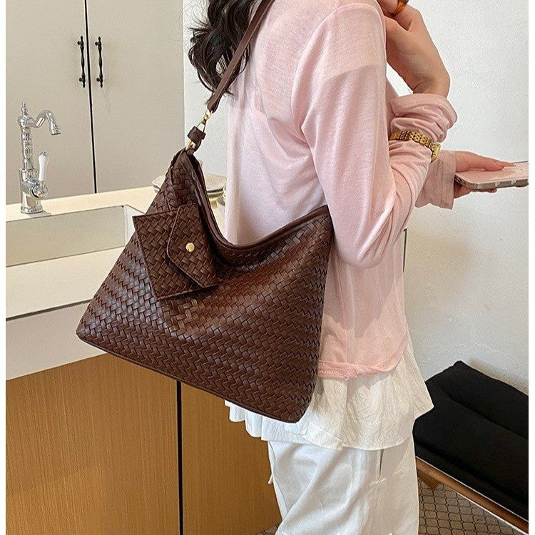 Fashion Simple Knitted Large Capacity Retro Underarm Women's Shoulder Bag