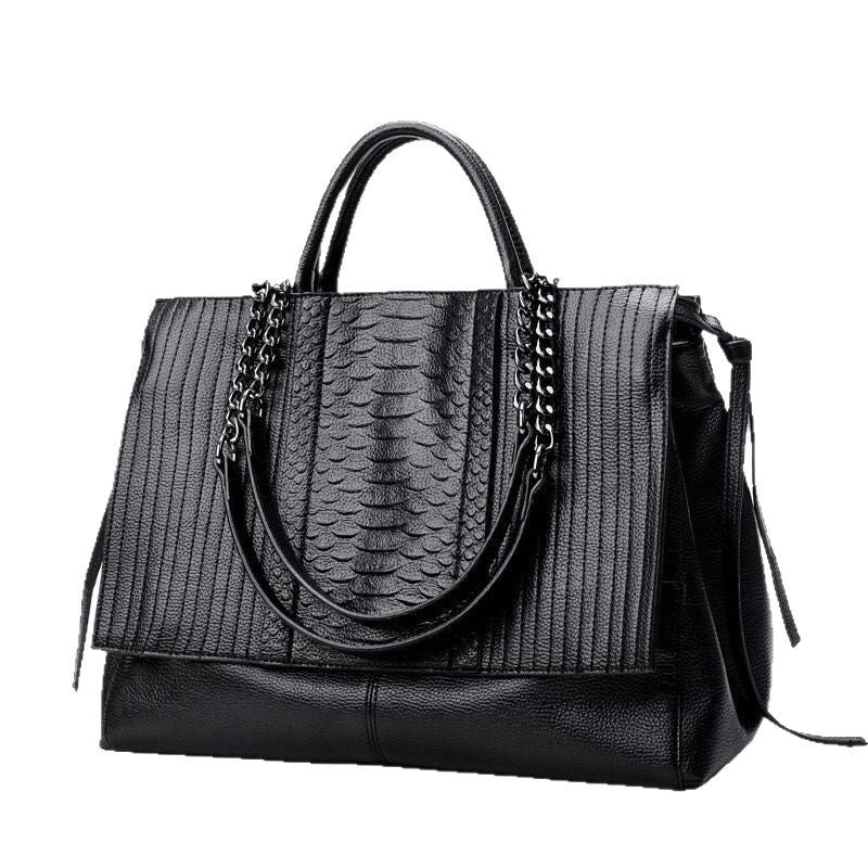 Women's Large Capacity Western Style Light Luxury Portable Women's Messenger Bag