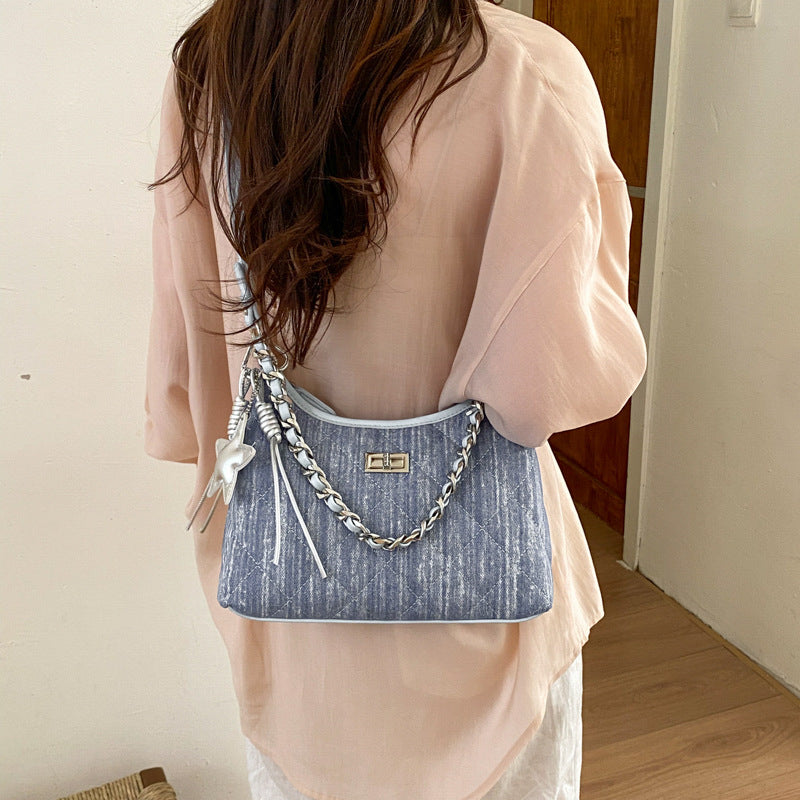 Women's Exquisite Pendant Chain Fashionable Fashion Commuter Women's Shoulder Bag