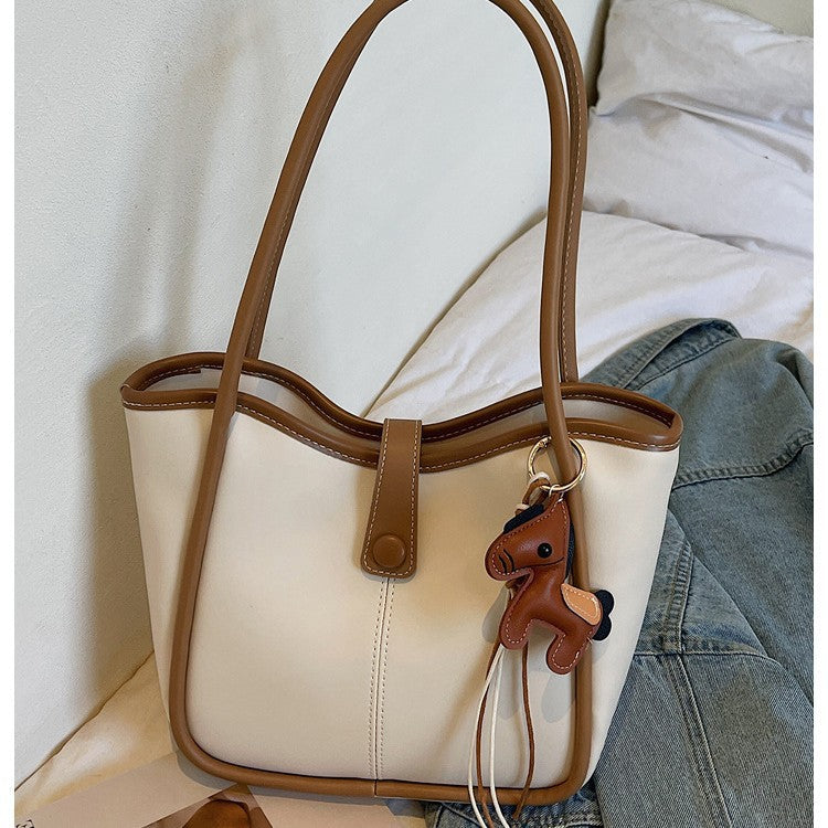Women's High Texture Popular Retro Large Capacity Commute Bucket Bags