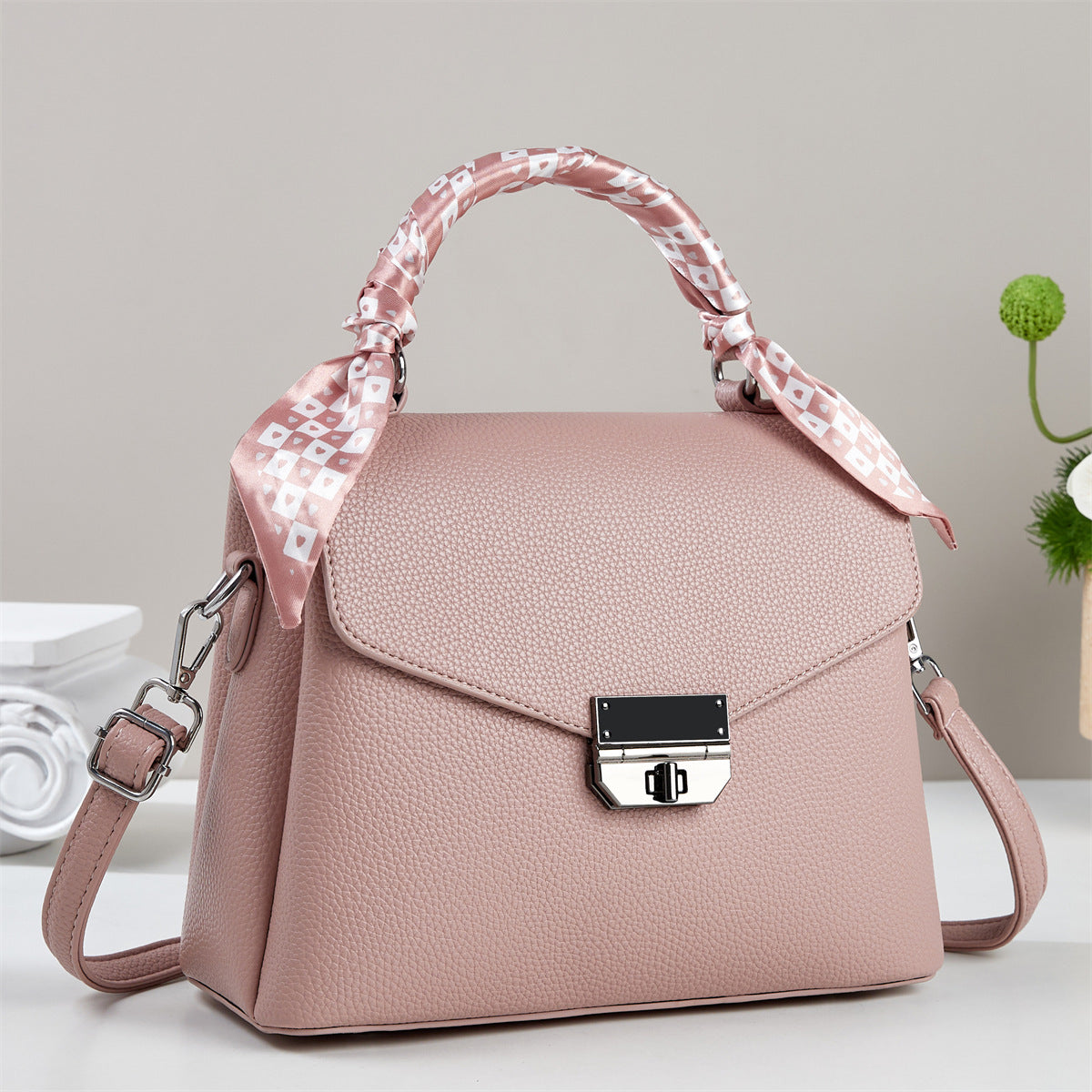 Women's Retro Easy Matching Style Fashionable Top Women's Handbag