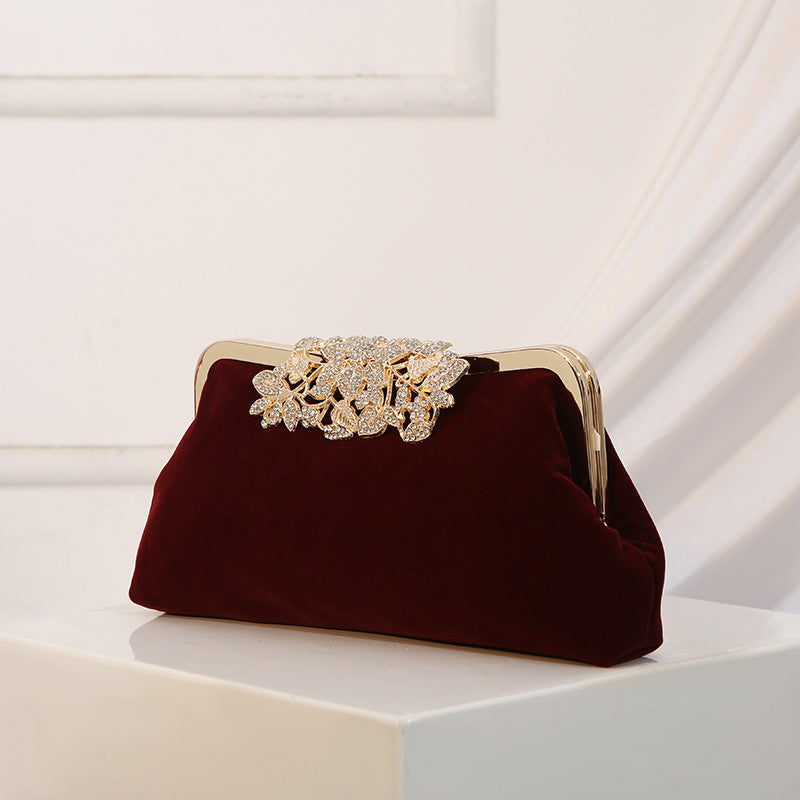 Handmade Beaded Pearl Wrist Retro Cheongsam Bags