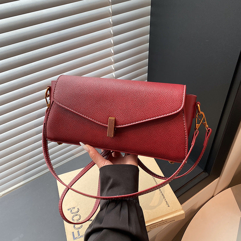 Women's Retro Underarm Fashion Baguette Winter Tide Bags