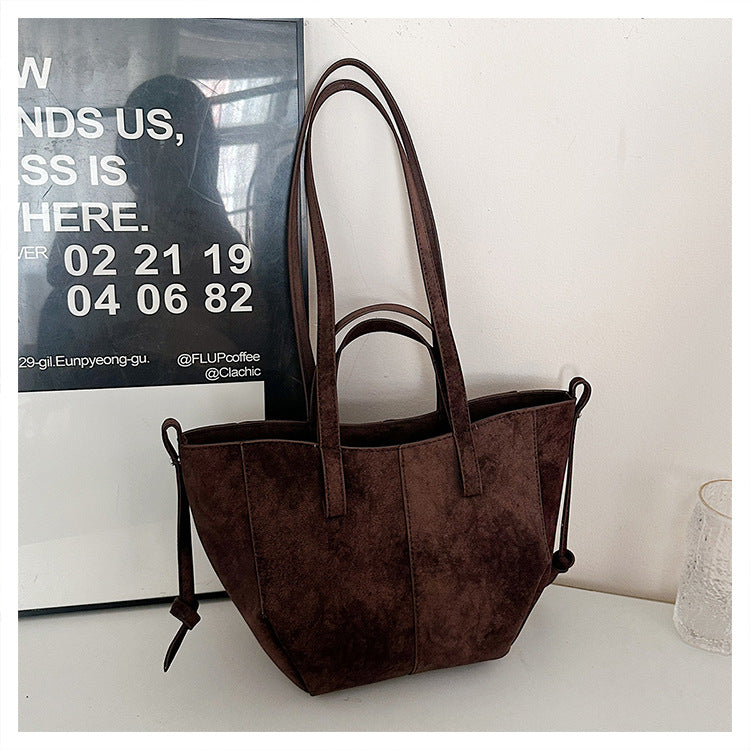 Fashion Matte Leather Wings Style Retro Women's Shoulder Bag