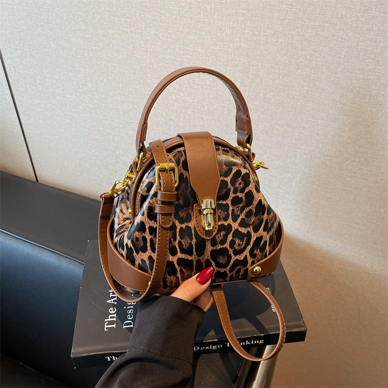 Women's High-grade Fashion Portable Simple Textured Women's Messenger Bag