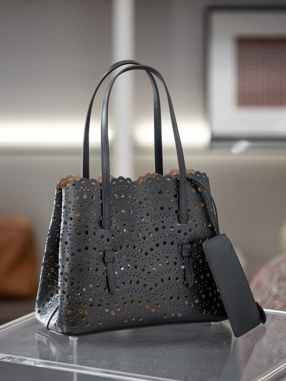 Women's Wave Hollow Carved Vegetable Basket French Bags