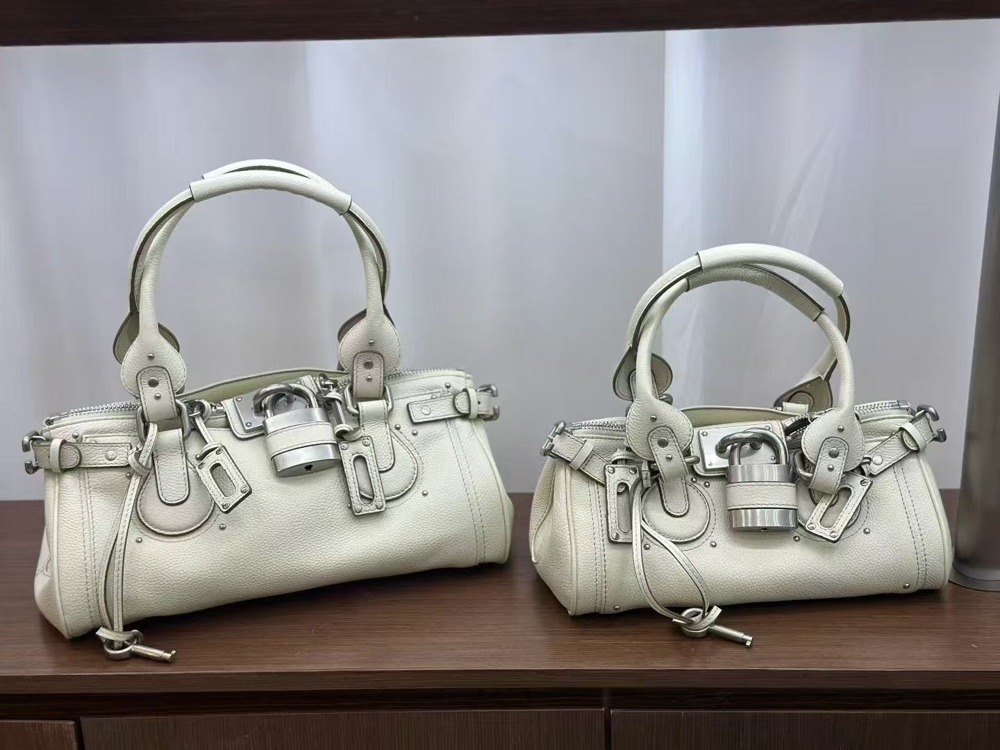 Classic Chinese Style Niche Retro Fashion Distressed Chloe Paddington Portable Women's Handbag
