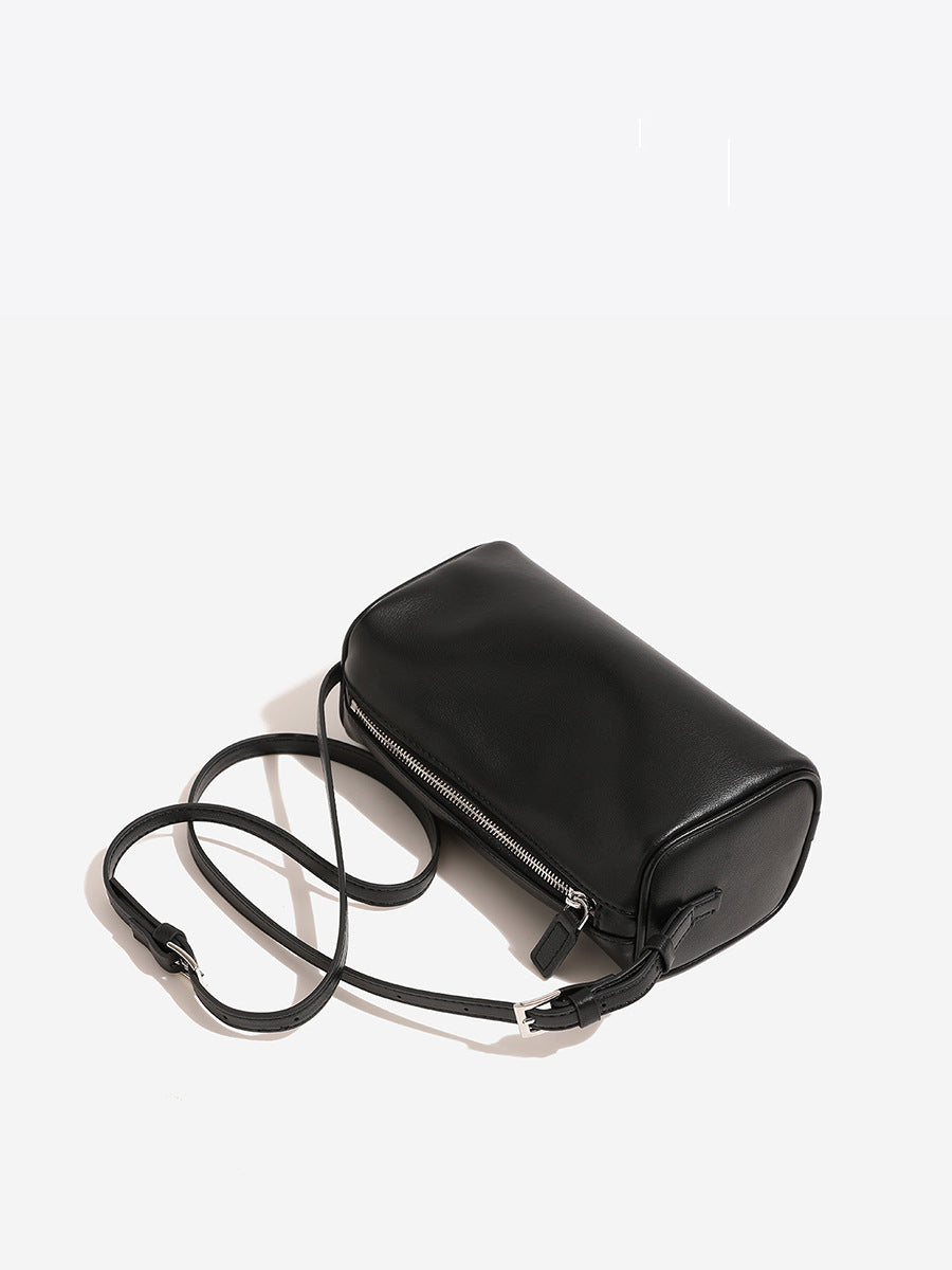 Women's First Layer Cowhide Hand Carrying Suede Pen Women's Messenger Bag