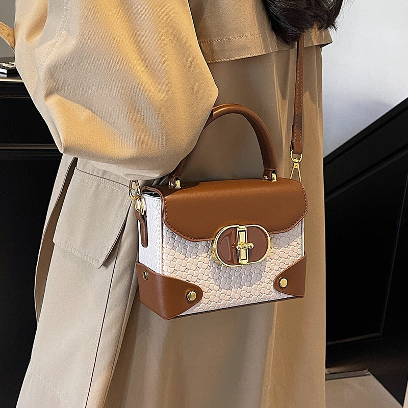 Women's Fashion Portable Leather Trendy Daily Niche Women's Messenger Bag