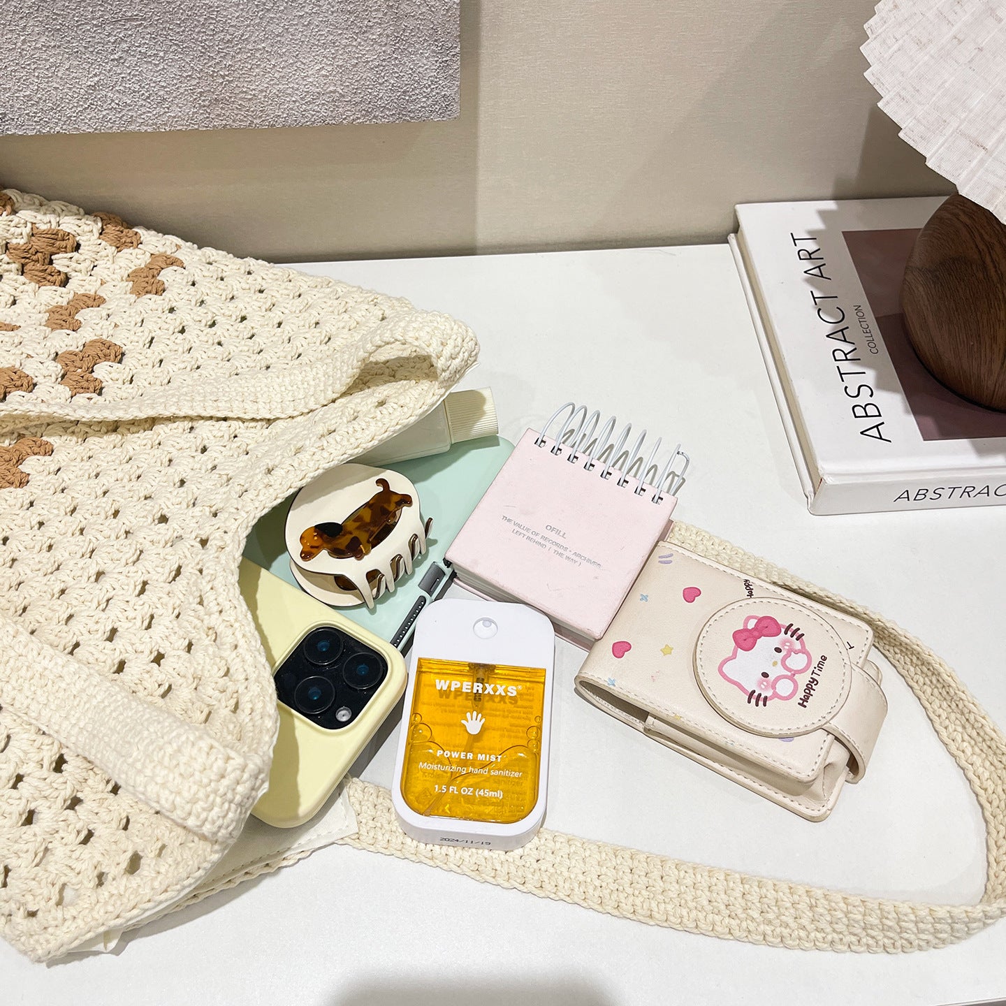 Women's Hand-woven Large Capacity Seaside Holiday Idle Style Hollow Beach One Women's Shoulder Bag