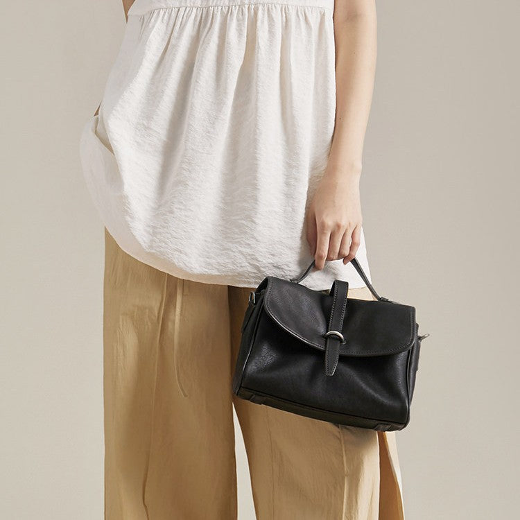 Women's Genuine Retro Large Capacity Commuter Niche Vegetable Bags