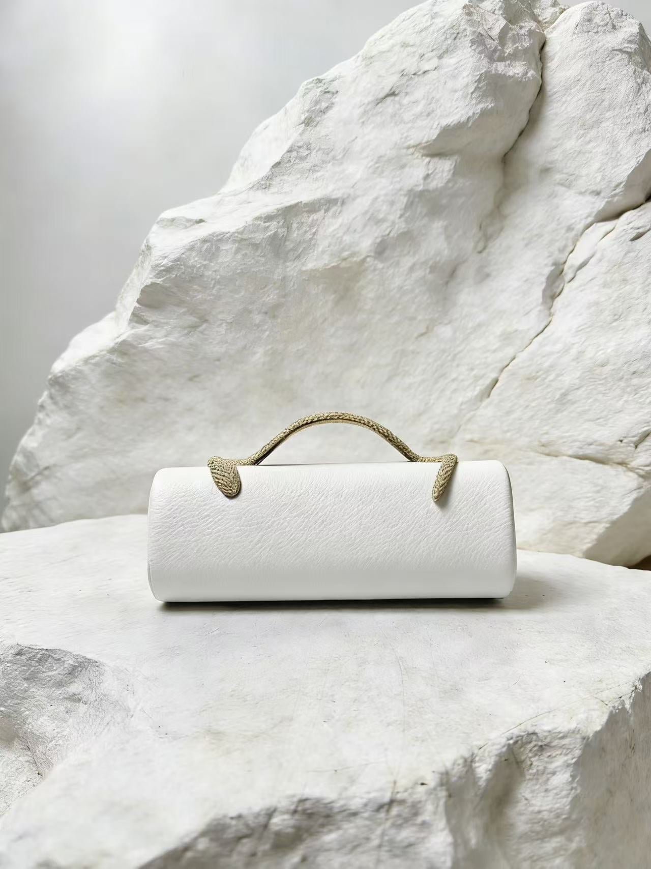 Women's Snake-shaped Hand-held Party Clutch Stylish Dinner Bag