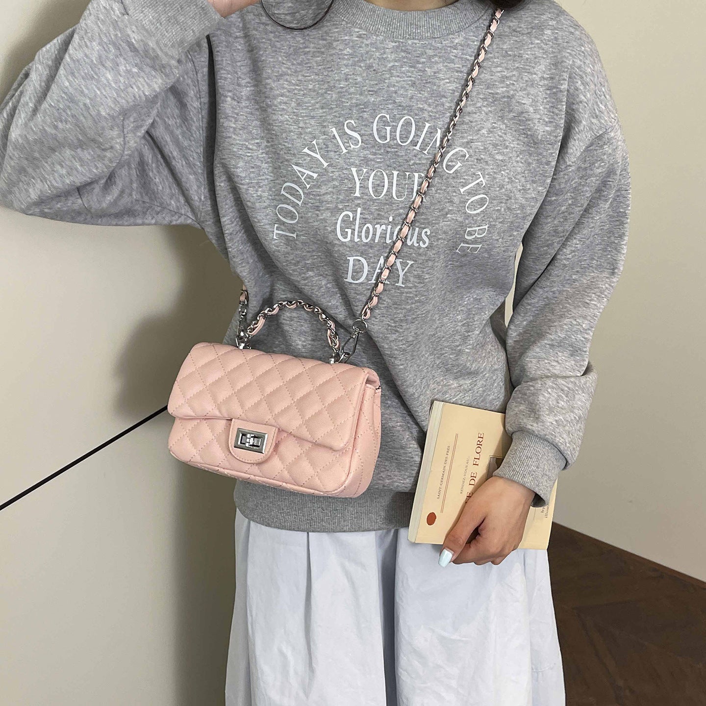 Women's Fashion Sier Hard Portable Diamond Pattern Light Luxury Small Square Bag