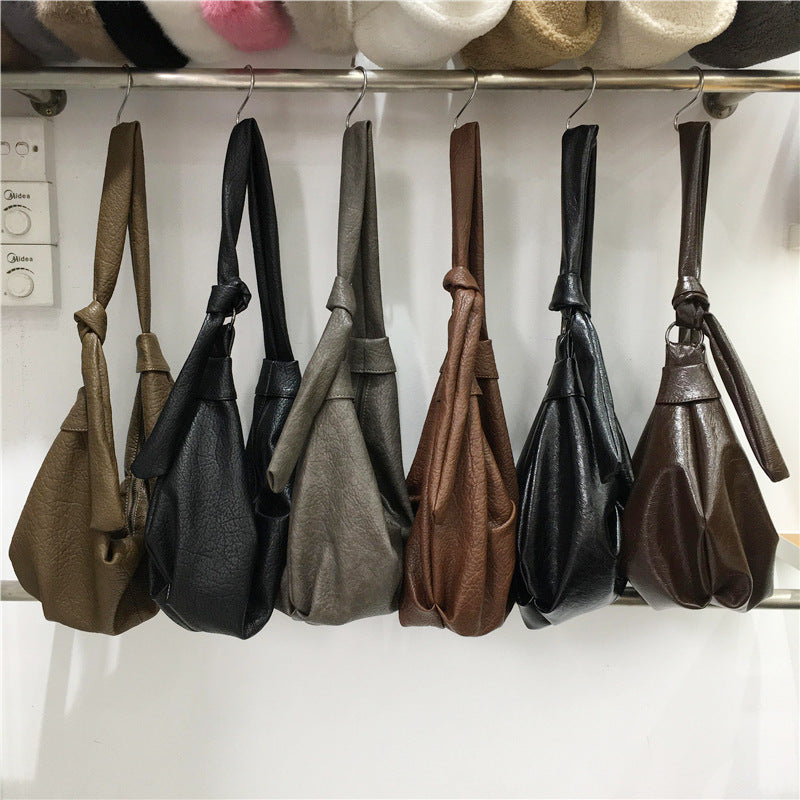 Style Large Capacity Retro Soft Leather Pleated Women's Handbag