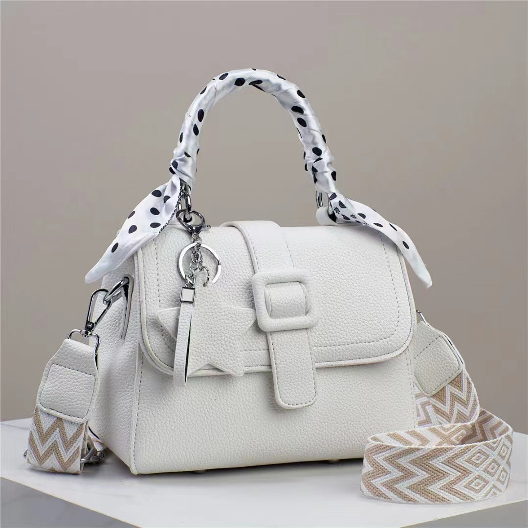 Women's Fashionable Summer Versatile Texture Lightweight Bags