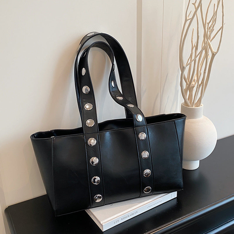 Women's Fashion Cool Large Capacity Underarm Textured Bags