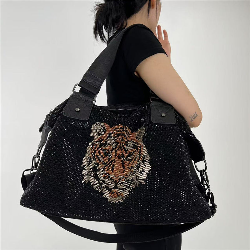 Women's Diamond Decorations Personalized Large Capacity Retro Temperament Bags