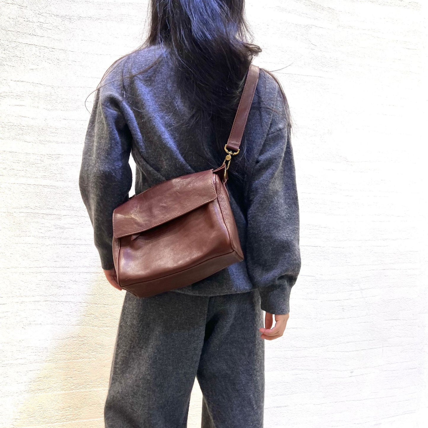 Women's Vintage Handmade First Layer Vegetable Tanning Portable Women's Shoulder Bag