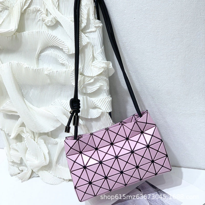 Women's Geometric Rhombus Original Lifetime Drawstring Fashion Women's Messenger Bag