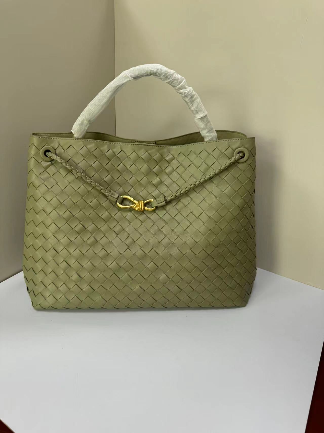 Women's Bow Metal Cord Fastener Woven Genuine Leather Bags
