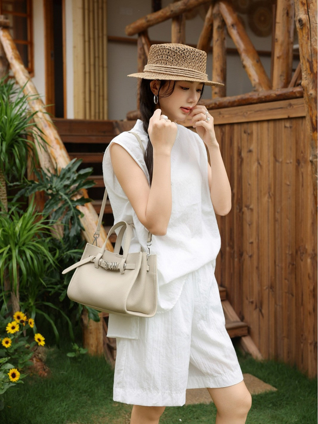 Women's Genuine Leather Commuter Design Large Capacity Tote Bag