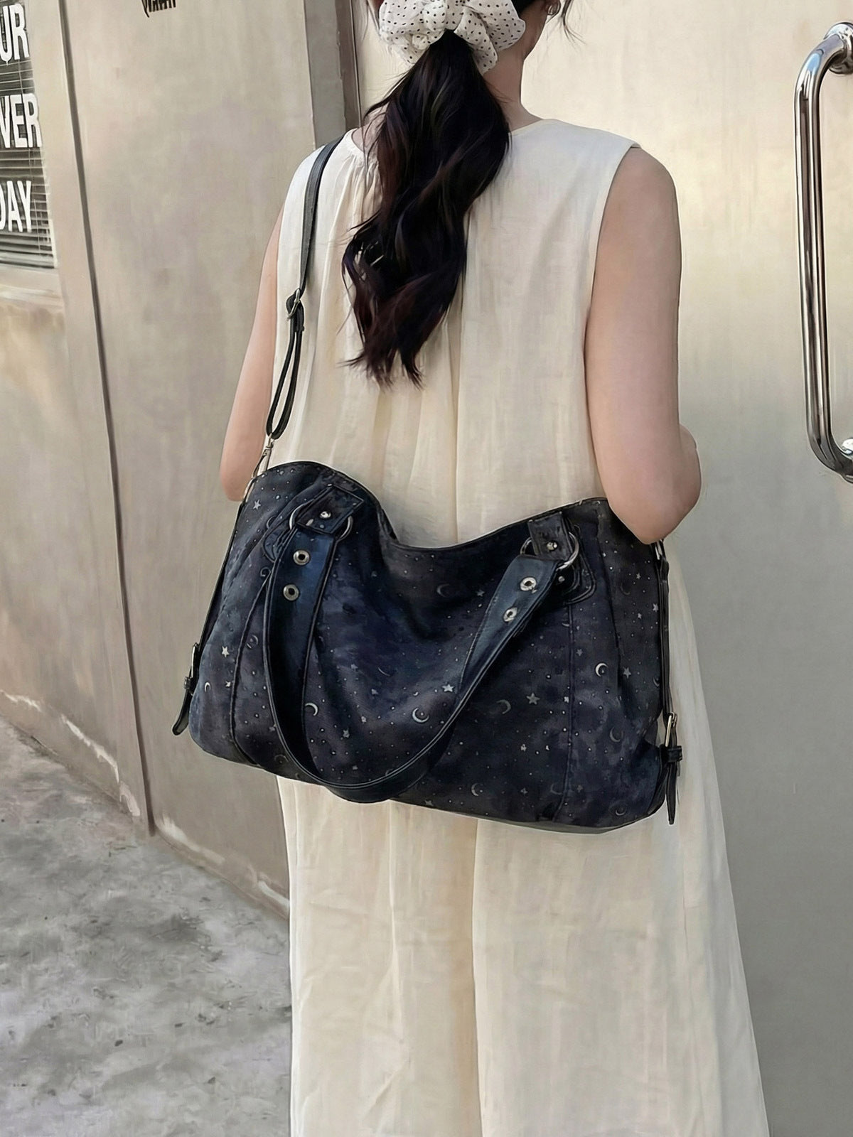 New Casual Fashion Large Capacity Personalized Tote Bag
