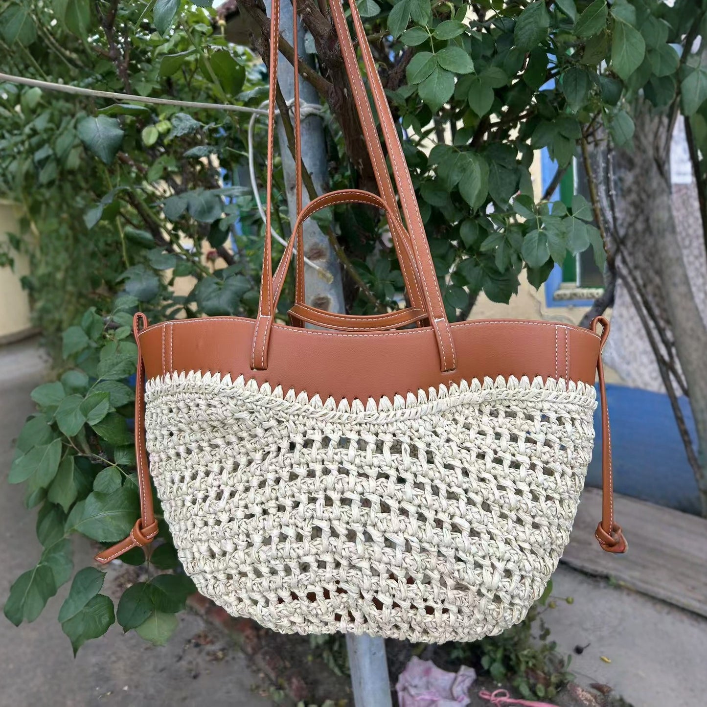 Fur Combined Summer Grass Paper Leather Stitching Commuter Seaside Vacation Women's Shoulder Bag