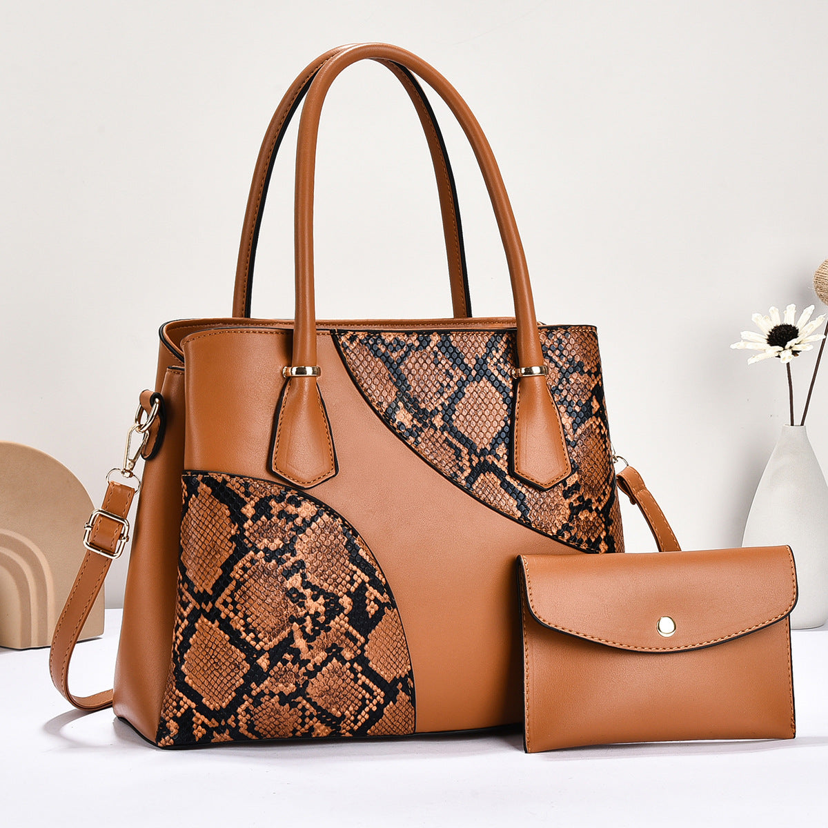 Snake Pattern Fashion Stitching Letter Personality Trendy Texture Light Tote Bags