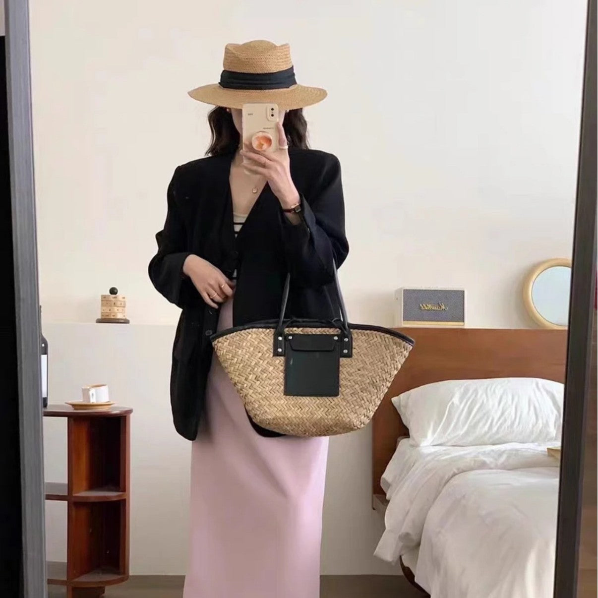 Retro Straw Coffee Color Large Capacity Portable Leather Patchwork Woven Women's Messenger Bag