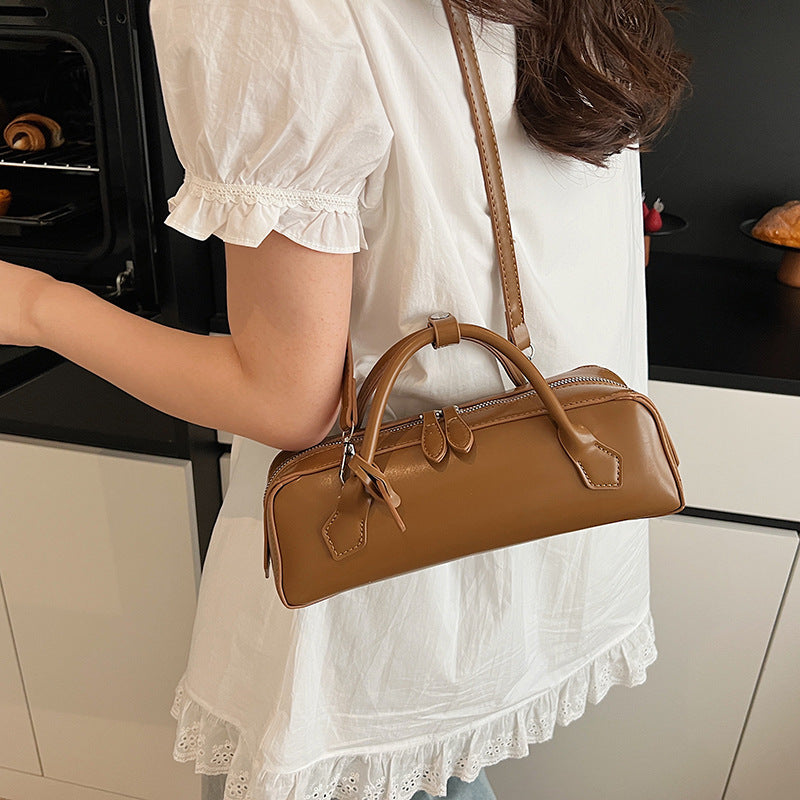Women's High-grade Niche Trendy Portable Baguette Personalized Women's Shoulder Bag