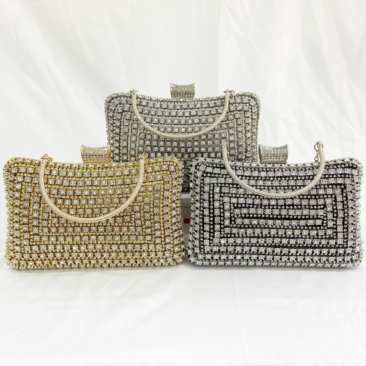 Million Diamond Studded Hand Banquet Fashion Chain Portable Cheongsam Dinner Bag