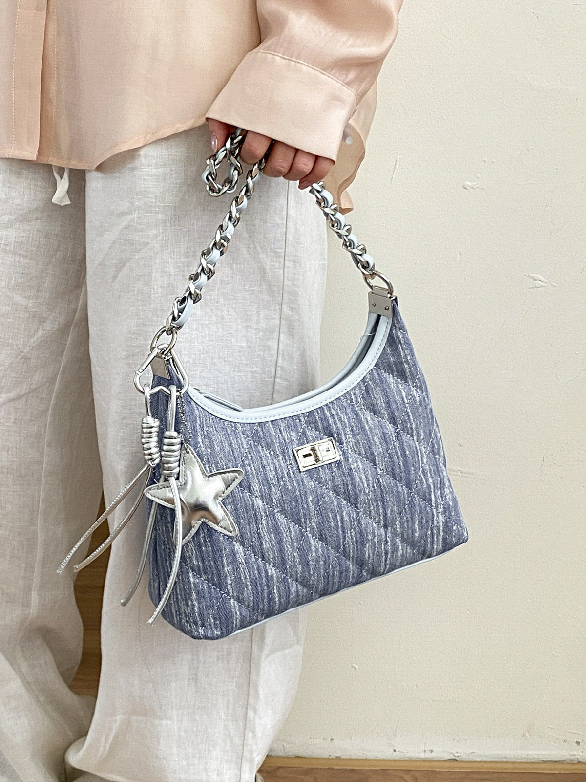 Women's Exquisite Best Selling Fashion Commuter Underarm Women's Messenger Bag