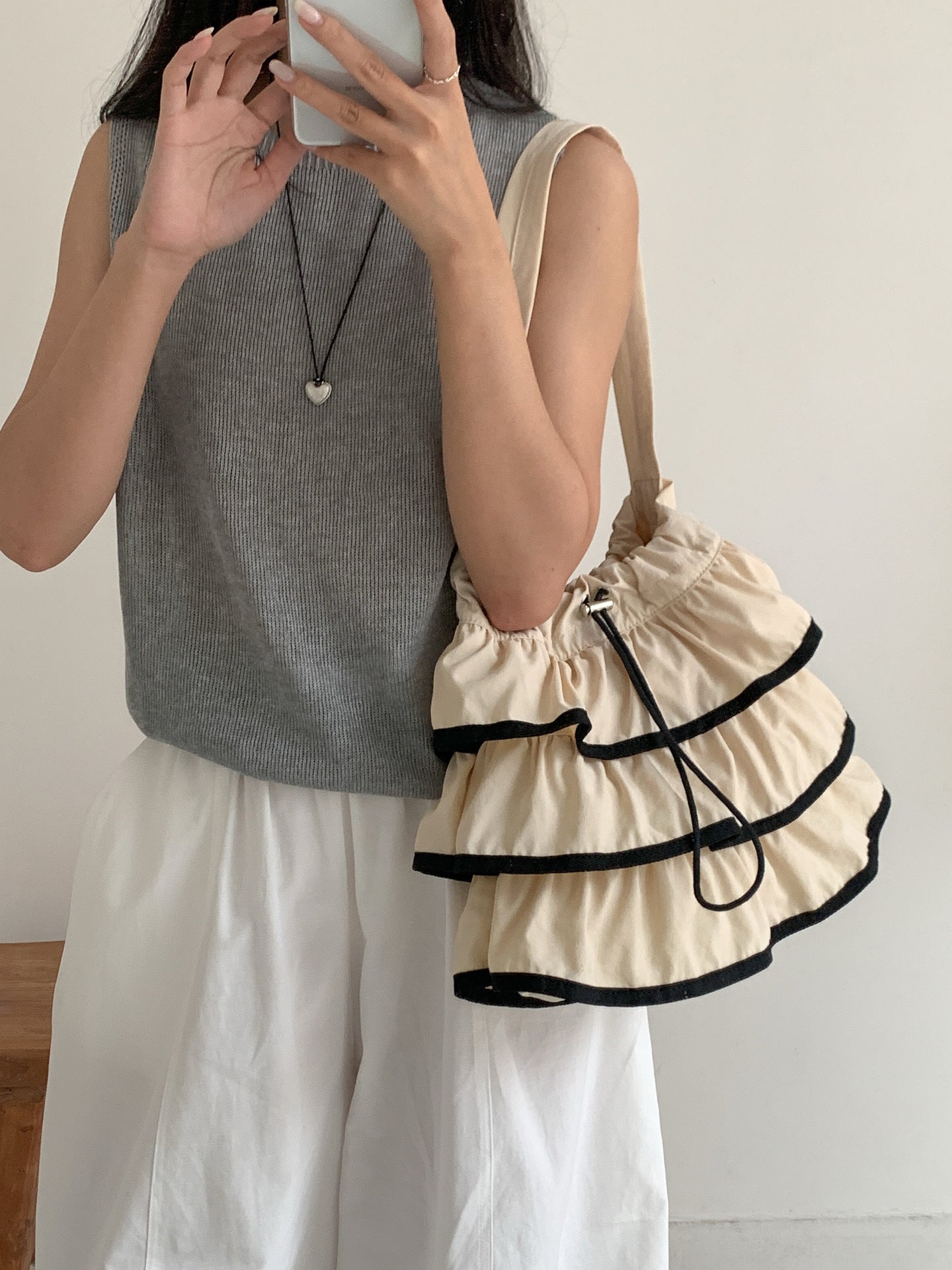 Pull String Ruffled Underarm Large Capacity Minority Shoulder Bags