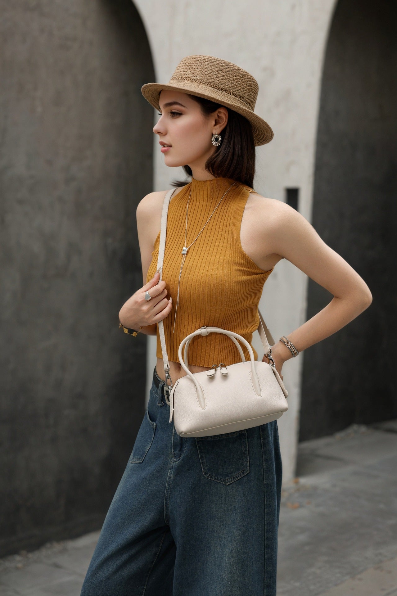 Women's Genuine Leather Boston Bowling Underarm Large Capacity Women's Shoulder Bag