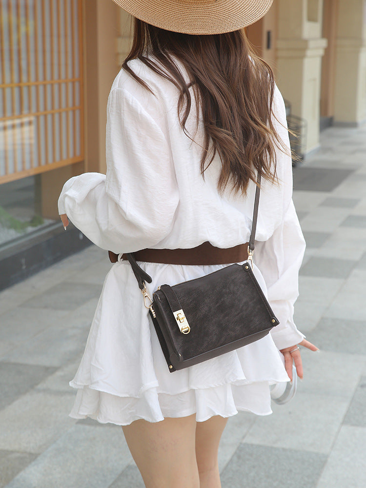 Women's Brushed Box Retro Affordable Luxury Advanced Small Square Bag