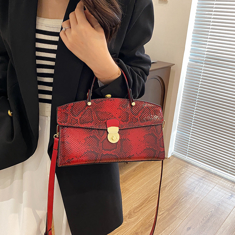 Stylish Women's Large Capacity Fashion Retro Handbags