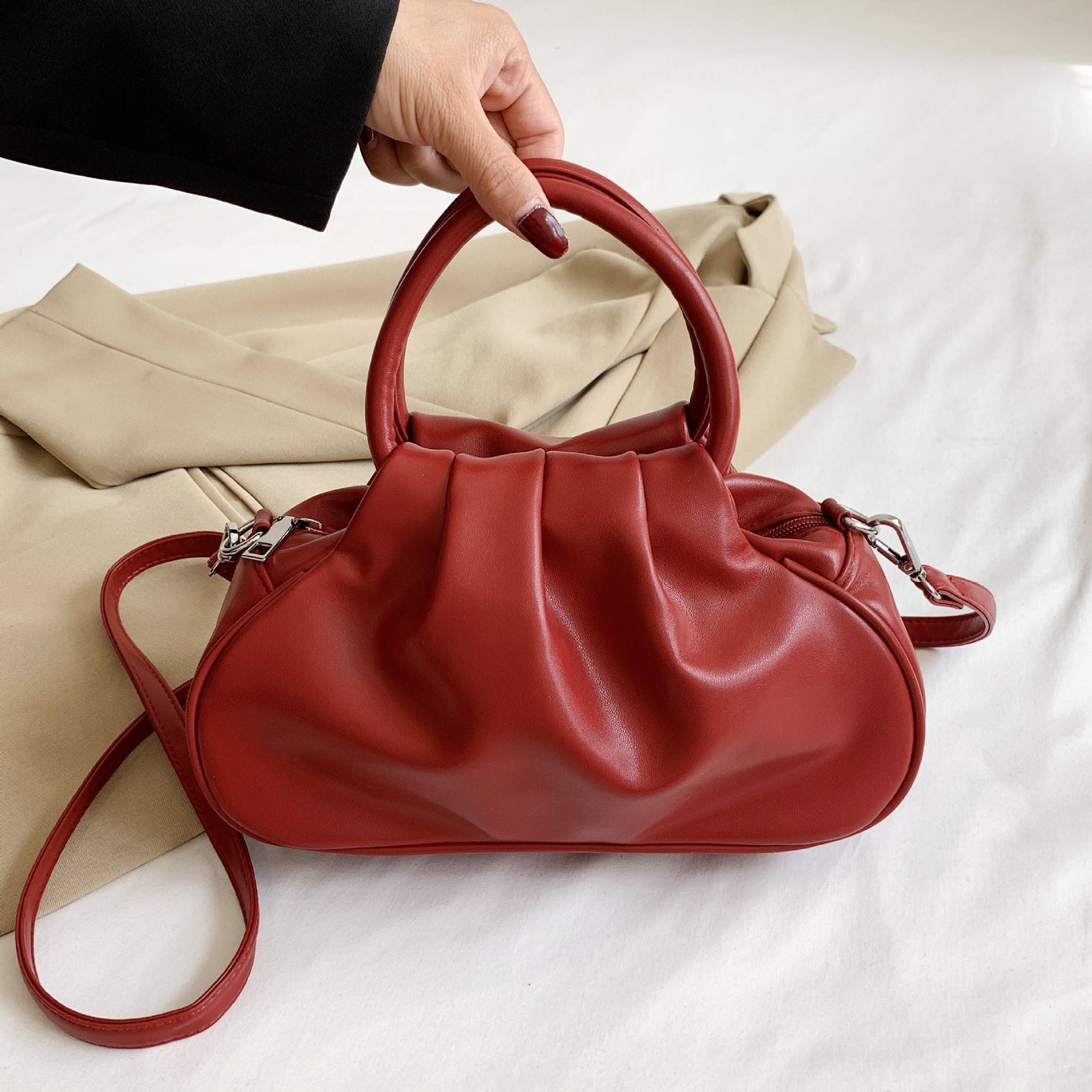 Graceful Stylish Innovative Women's Cloud Underarm Women's Handbag