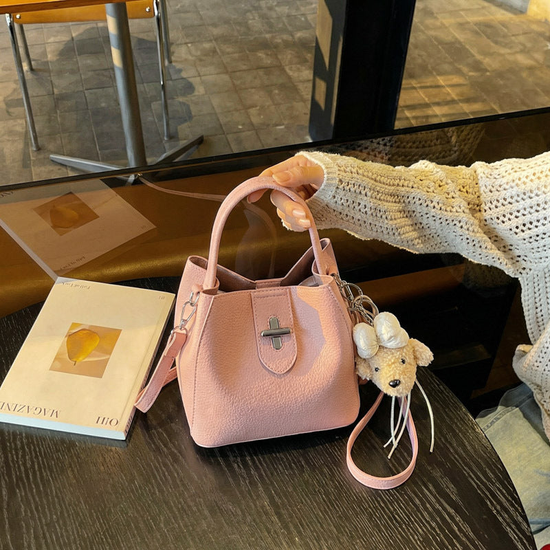 Women's High-grade Fashionable Spring Outing Exquisite Commuter Women's Handbag