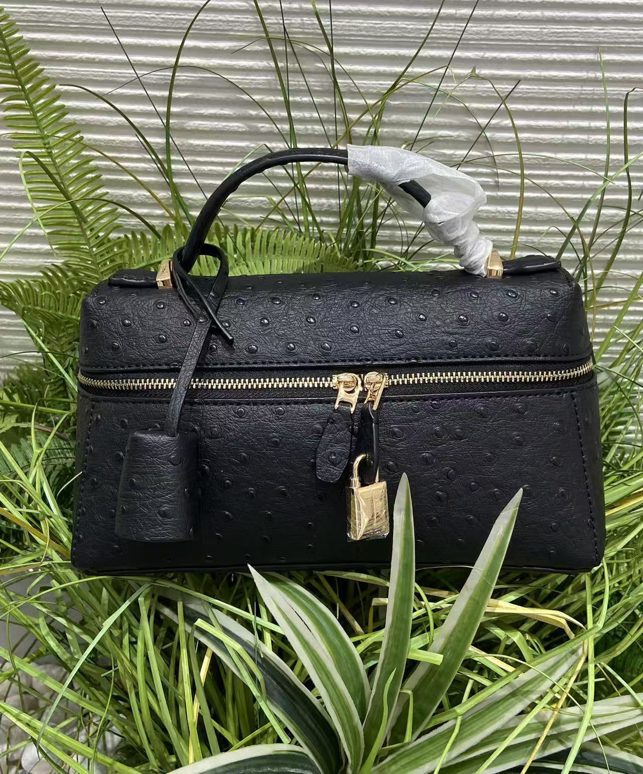 Women's Ostrich Grain Lunch Box Fashion Portable Women's Shoulder Bag