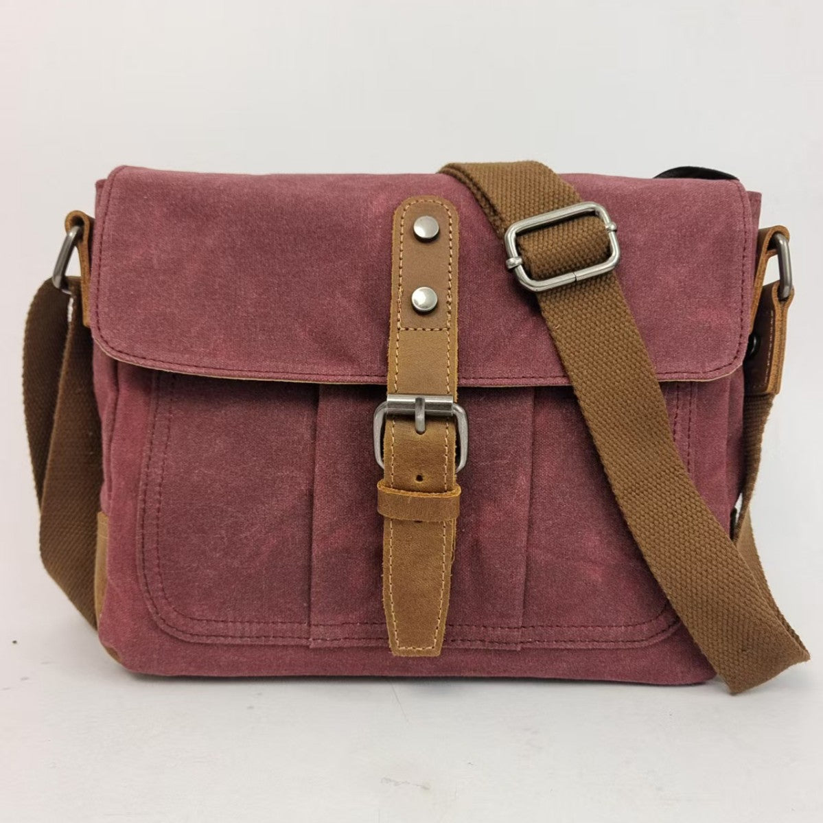 Men's Retro Motorcycle Simple Batik Waterproof Canvas Men's Shoulder Bag